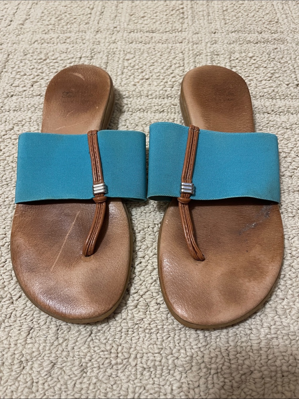 Andre Assous sandals size 38 GUC